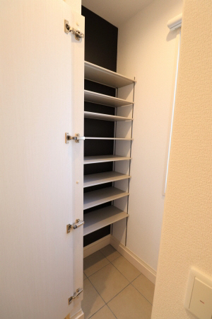 玄関 シューズボックス 写真12