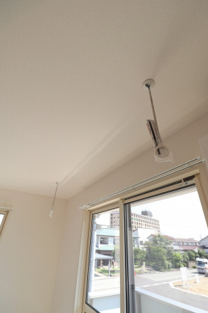設備 室内物干し 写真19