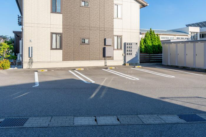 駐車場 カウンター収納 写真29