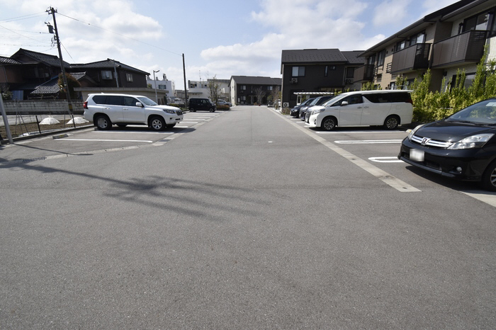 駐車場 写真17