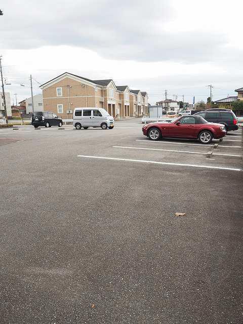 駐車場 写真12