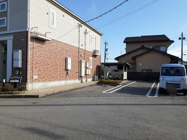 駐車場 写真11