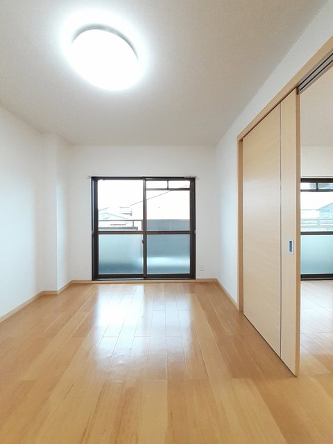 居室 写真7