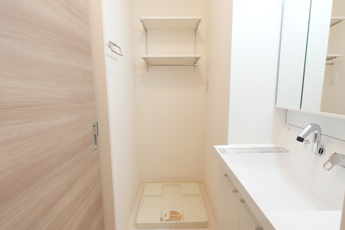 洗面所 洗濯機置き場 写真15
