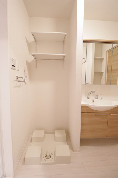 洗面所 洗濯機置き場 写真13