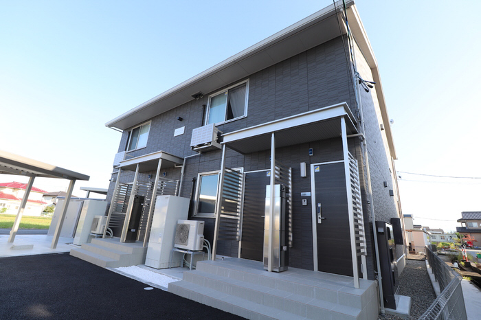 ヴォワラクテ上冨居