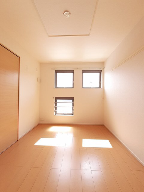 居室 写真7