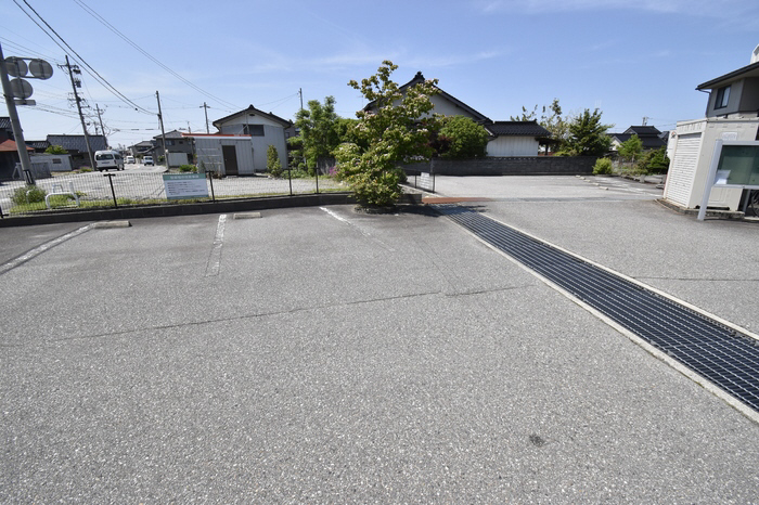 駐車場 写真17