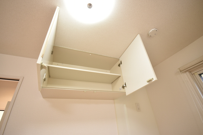 キッチン 吊り棚 写真17