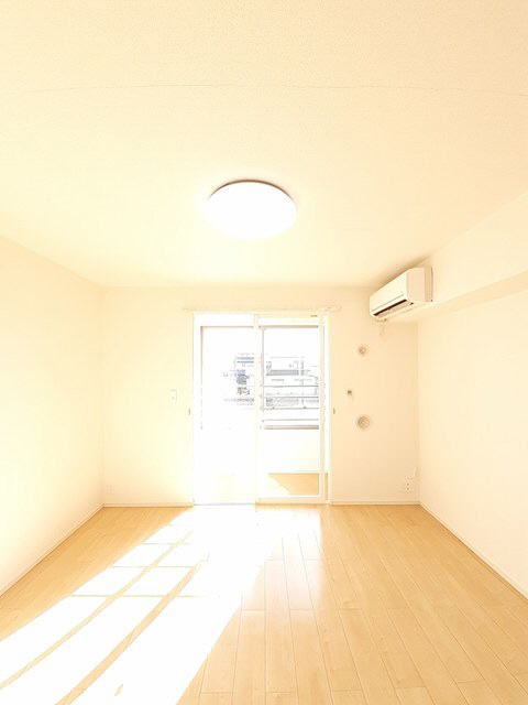 リビング 写真2