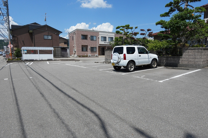 駐車場 写真18