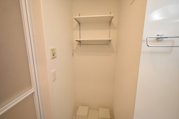 洗面所 洗濯機置き場 写真16