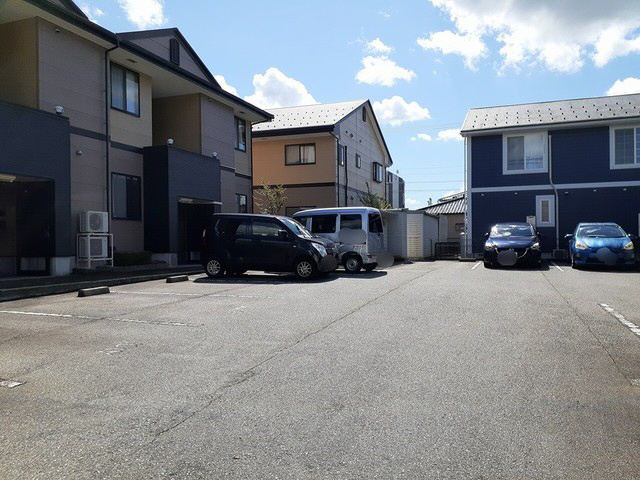 駐車場 写真12