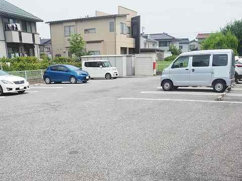 駐車場 写真12