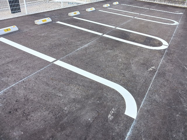 駐車場 写真12