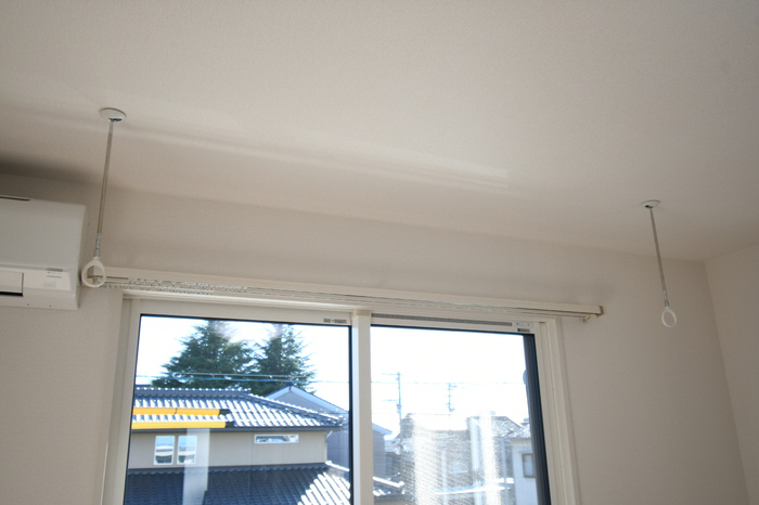 設備 室内物干し 写真16