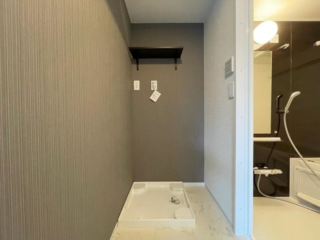 洗面所 洗濯機置き場 写真16