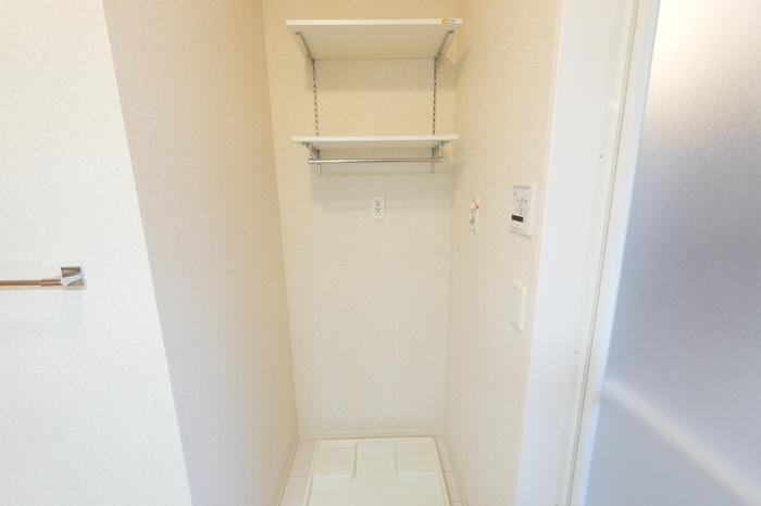 洗面所 洗濯機置き場 写真18