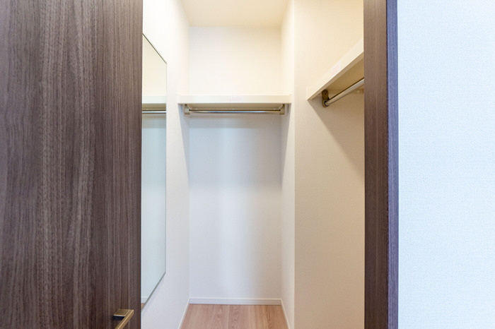 収納 ウォークインクローゼット 写真13