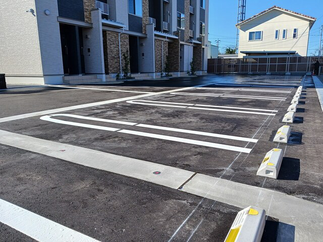 駐車場 写真13