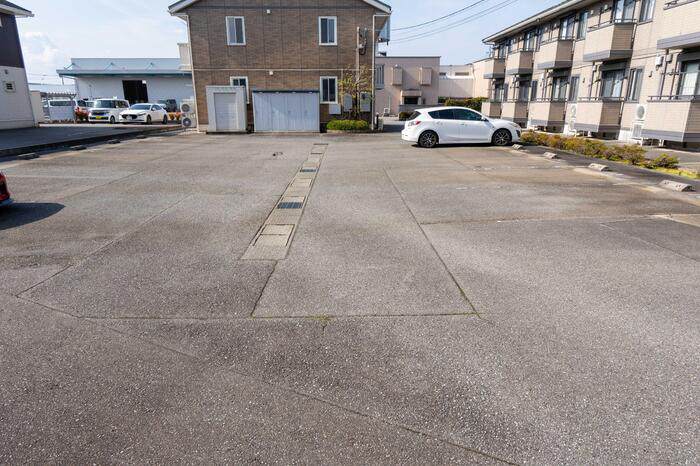 駐車場 写真18