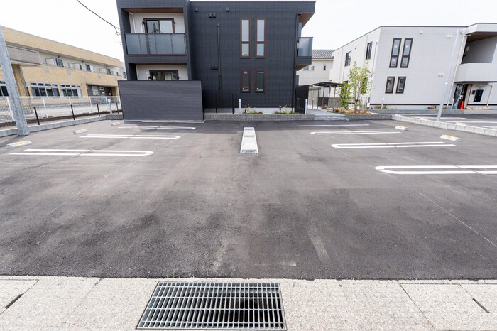 駐車場 写真17