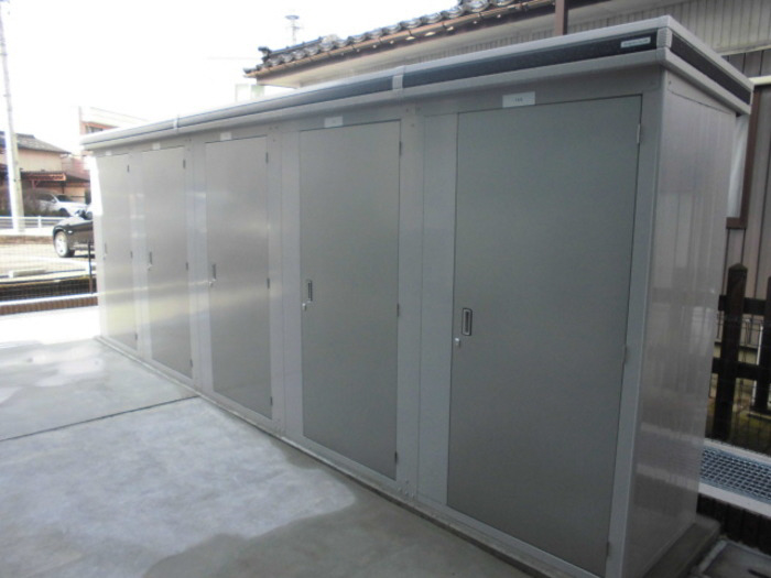 設備 物置 写真13