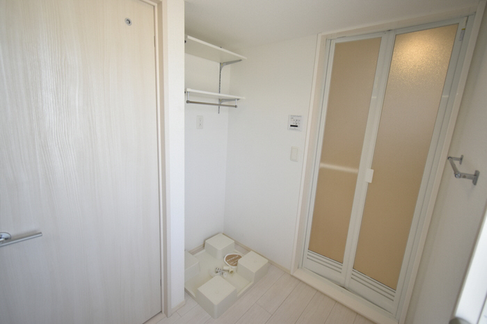 洗面所 洗濯機置き場 写真15
