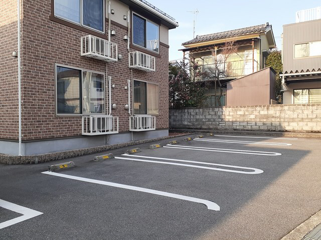 駐車場 写真12