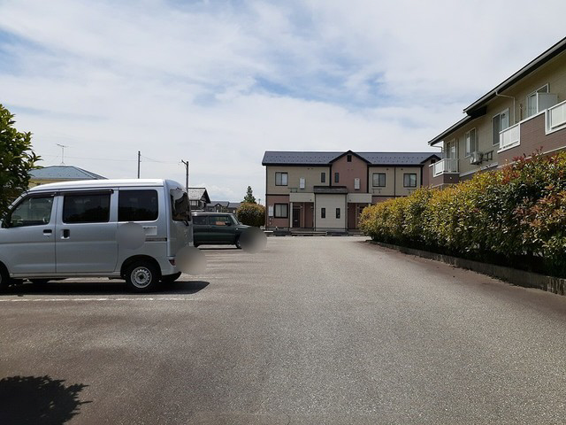 駐車場 写真12