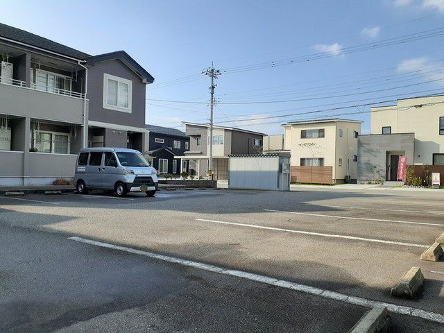 駐車場 写真12