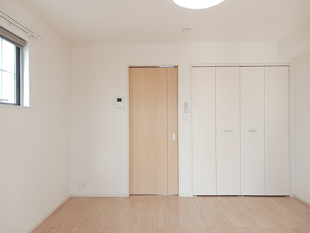 居室 写真7
