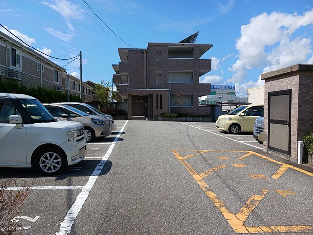 駐車場 写真4