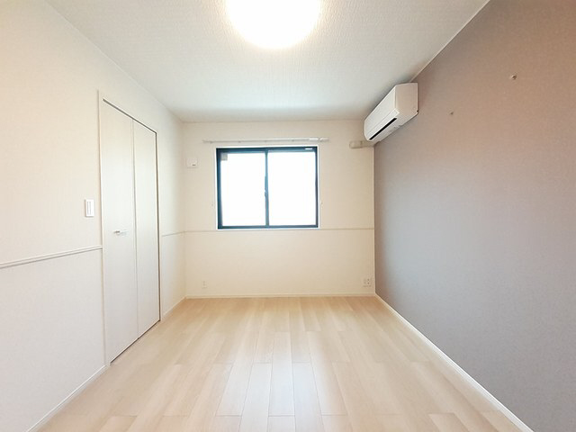 居室 写真7