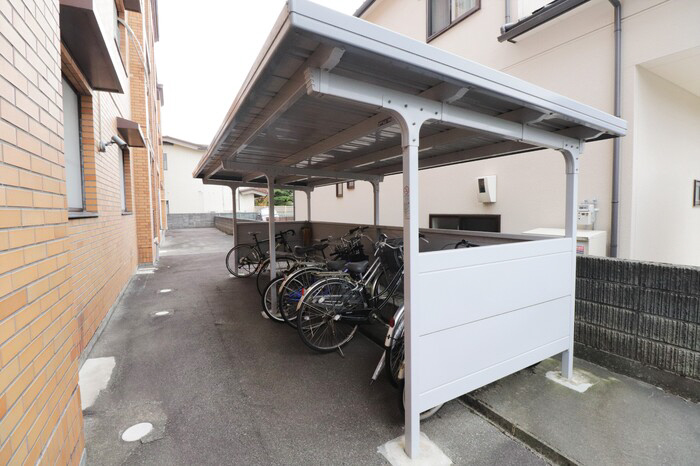 共用部 駐輪場 写真4
