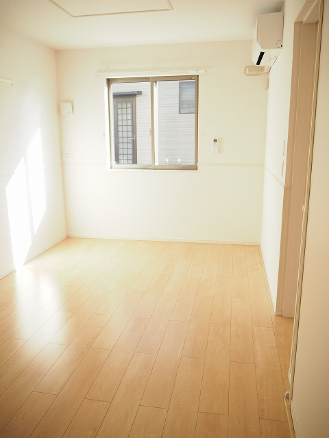 居室 写真7