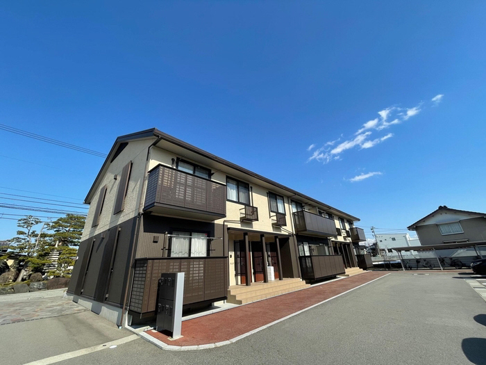 ルミエールオッツ A棟