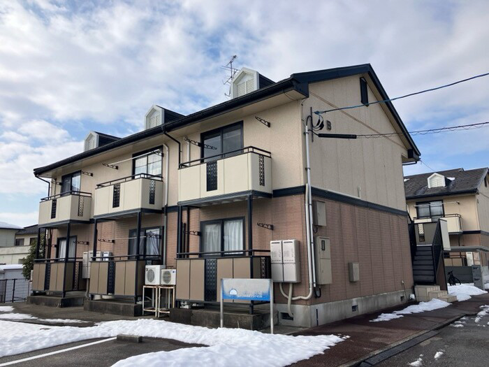 セジュール山室中部B